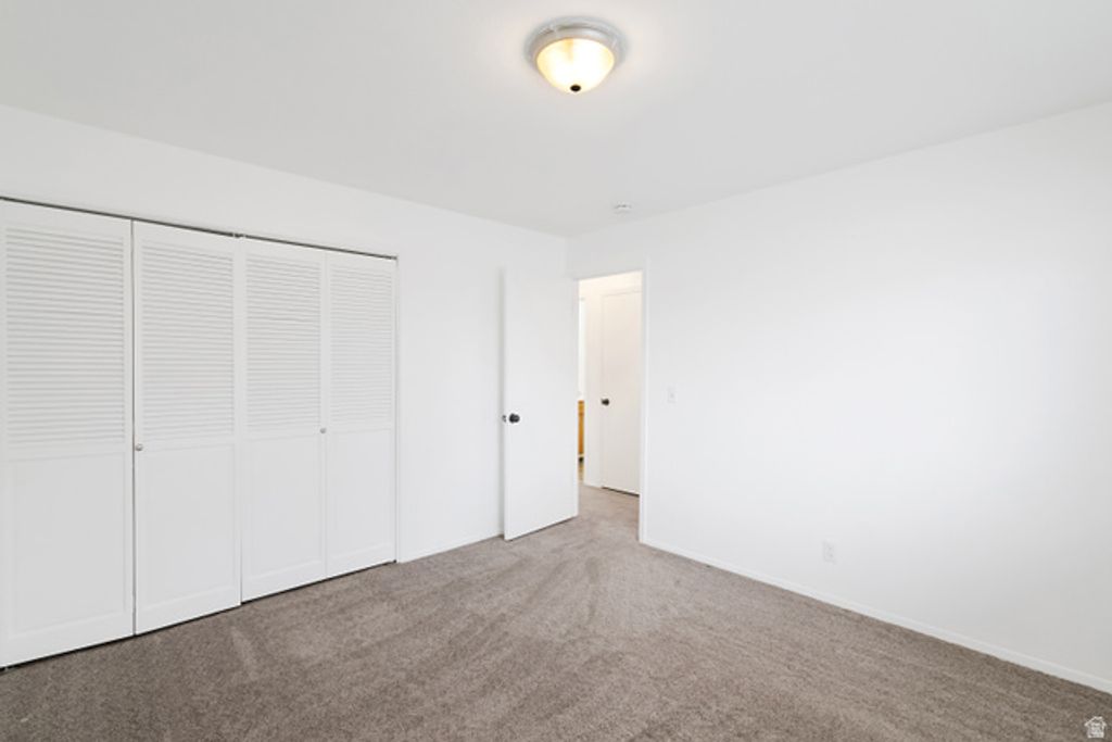 Image 14 of property listing at 3575 S 3200 W #1B, West Valley City, UT 84119