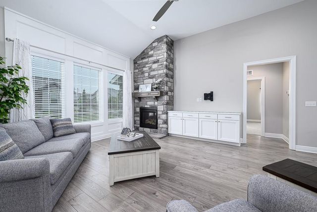 6524 Barth Road, Shawnee, KS 66226