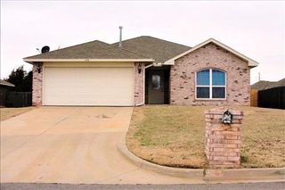 1216 N 4th Street, Noble, OK 73068