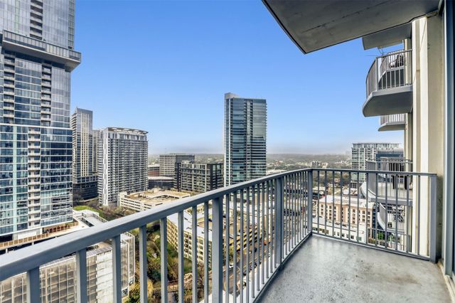 360 Nueces ST 2004, Austin, TX 78701