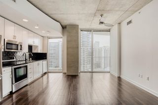 360 Nueces ST 2004, Austin, TX 78701