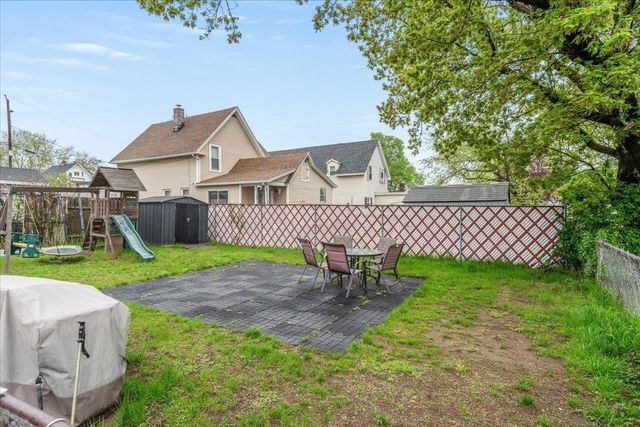 952 Somerville Street, Manchester, NH 03103