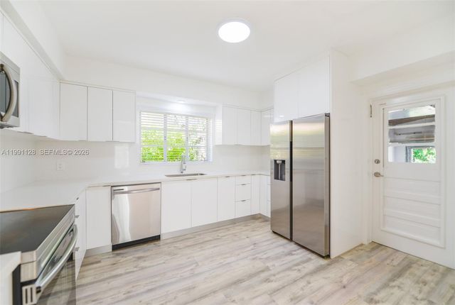 1201 Obispo Ave, Coral Gables, FL 33134