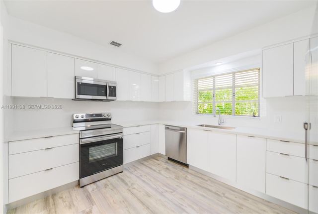 1201 Obispo Ave, Coral Gables, FL 33134