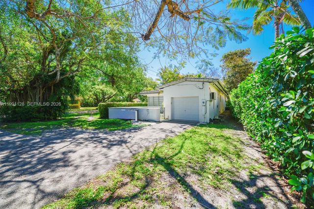 1201 Obispo Ave, Coral Gables, FL 33134