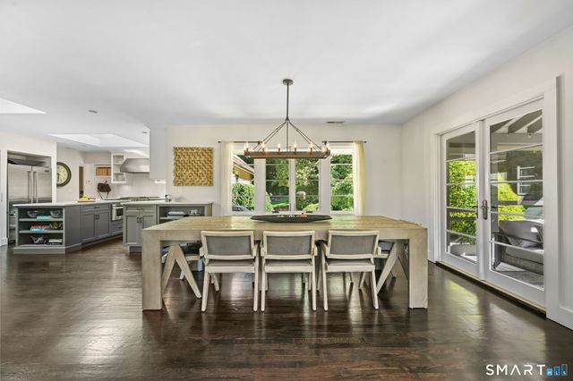 250 Dans Highway, New Canaan, CT 06840