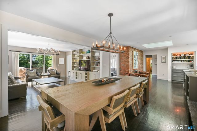 250 Dans Highway, New Canaan, CT 06840