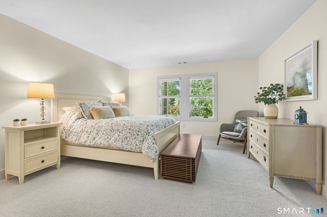 250 Dans Highway, New Canaan, CT 06840