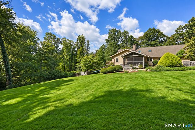 250 Dans Highway, New Canaan, CT 06840
