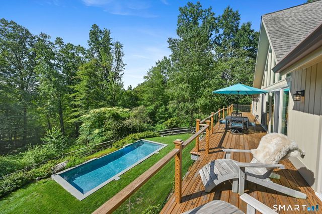 250 Dans Highway, New Canaan, CT 06840