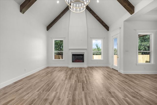 3303 Hiawatha Trail, Fort Worth, TX 76135