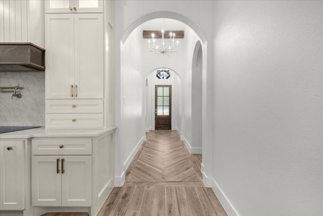 3303 Hiawatha Trail, Fort Worth, TX 76135