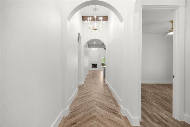 3303 Hiawatha Trail, Fort Worth, TX 76135