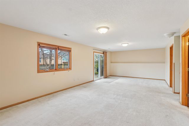 4306 NW 4th Street, Ankeny, IA 50023