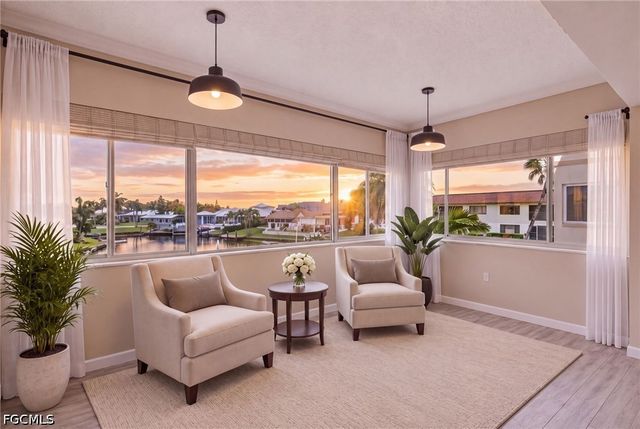 4289 Mariner WAY 211, Fort Myers, FL 33919