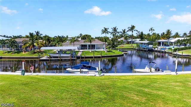 4289 Mariner WAY 211, Fort Myers, FL 33919