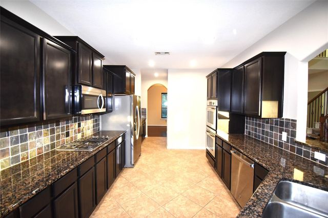 51 Greenprint Circle, The Woodlands, TX 77375