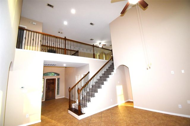 51 Greenprint Circle, The Woodlands, TX 77375