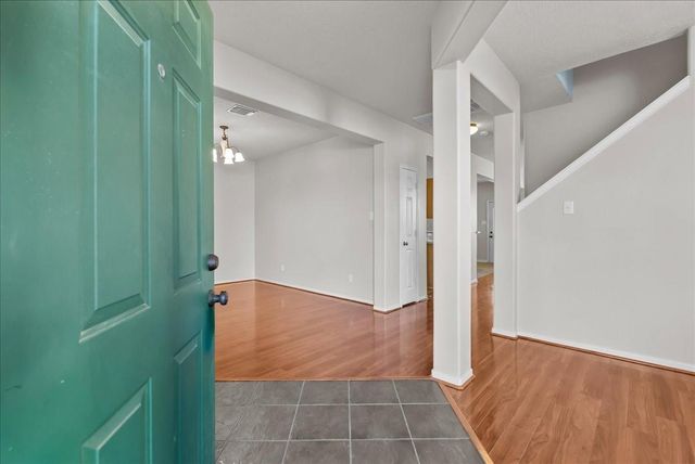 7535 Park Bend Lane, Pasadena, TX 77505