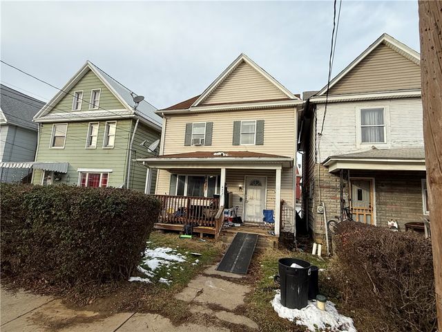 422 Negley Ave, City Of But Sw, PA 16001