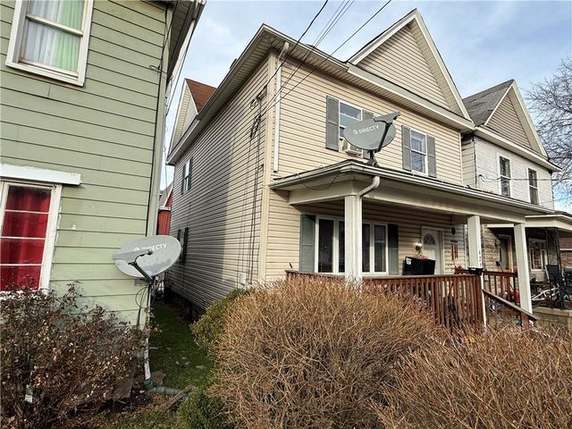 422 Negley Ave, City Of But Sw, PA 16001