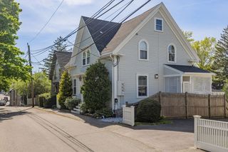 13 Elm St 13, Marblehead, MA 01945