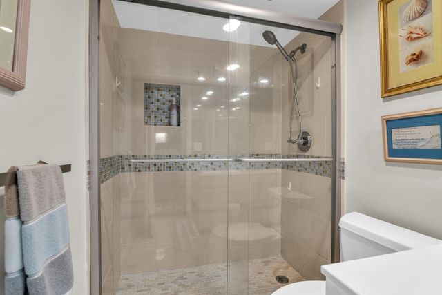 899 Jeffery Street 301, Boca Raton, FL 33487