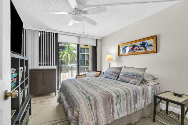 899 Jeffery Street 301, Boca Raton, FL 33487