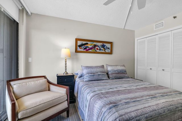 899 Jeffery Street 301, Boca Raton, FL 33487