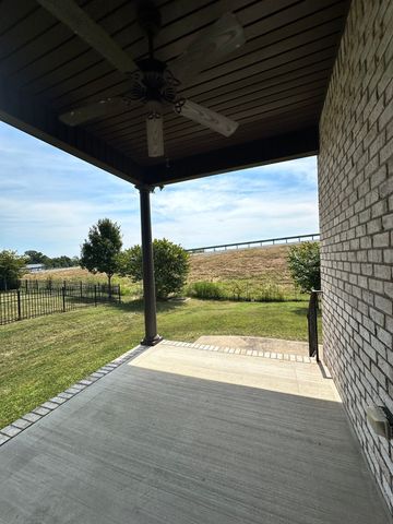 436 Lucy Cir, Gallatin, TN 37066