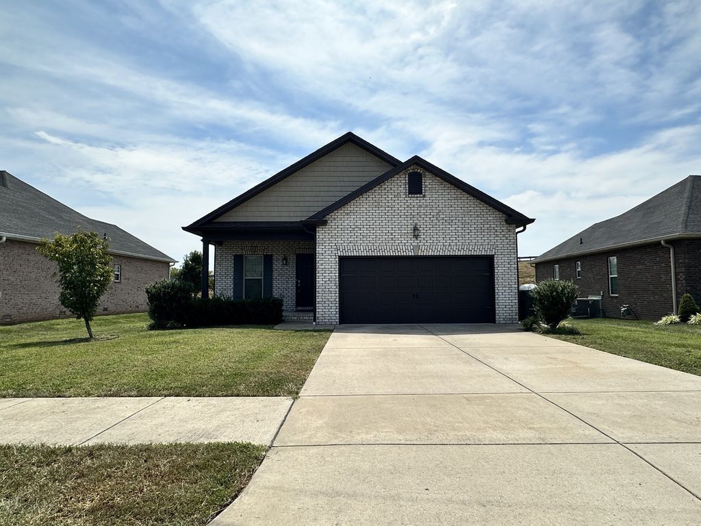 436 Lucy Cir, Gallatin, TN 37066