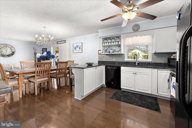 14107 LAUREL AVE, Ocean City, MD 21842