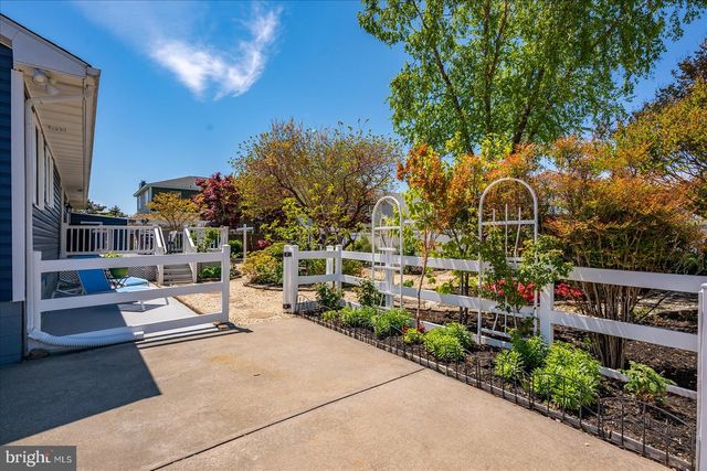 14107 LAUREL AVE, Ocean City, MD 21842