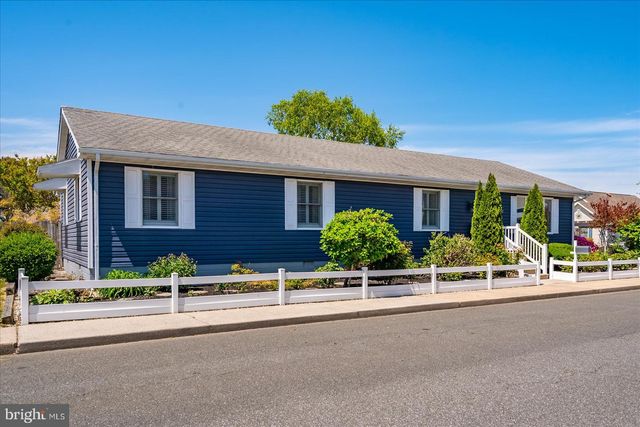 14107 LAUREL AVE, Ocean City, MD 21842