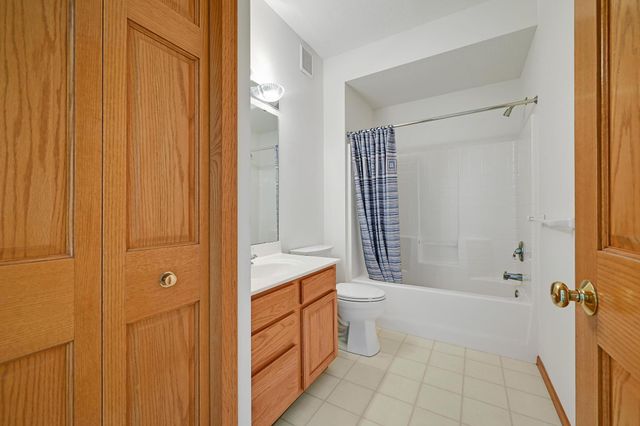 9444 Kimberly Lane N, Maple Grove, MN 55311