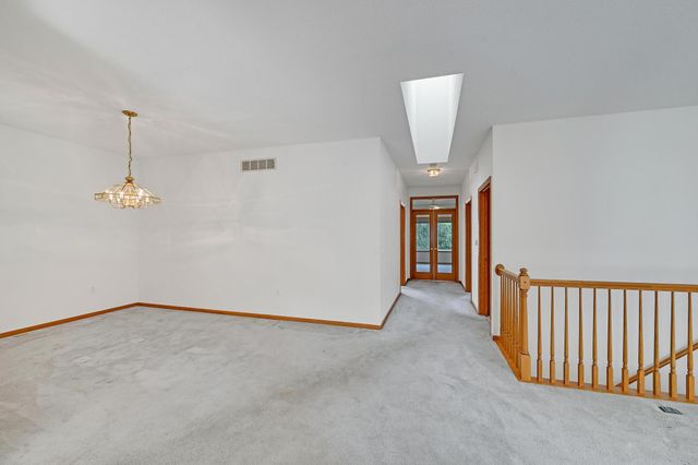 9444 Kimberly Lane N, Maple Grove, MN 55311