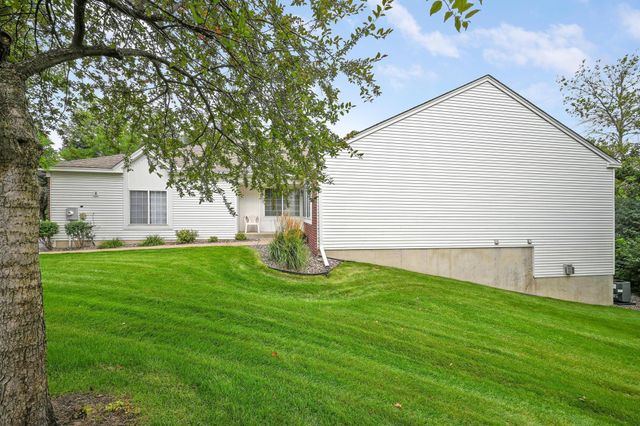 9444 Kimberly Lane N, Maple Grove, MN 55311