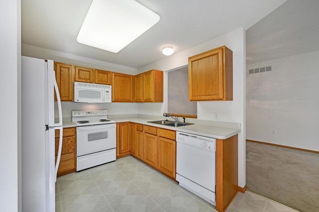 9444 Kimberly Lane N, Maple Grove, MN 55311