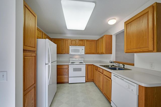 9444 Kimberly Lane N, Maple Grove, MN 55311