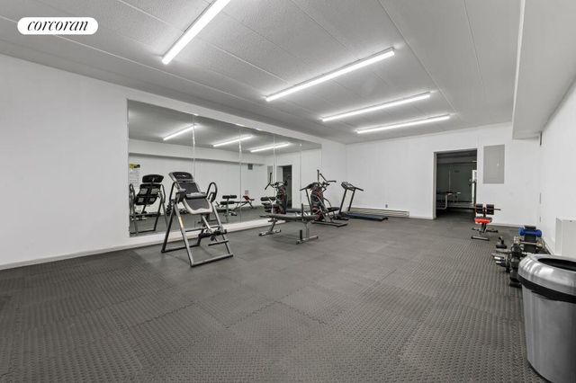 2322 30th Rd Apt 8G, New York City, NY 11102