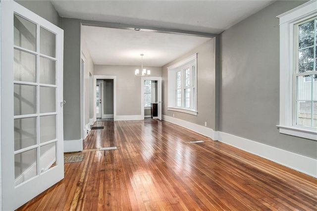 3201 Mcgee Street, Kansas City, MO 64111