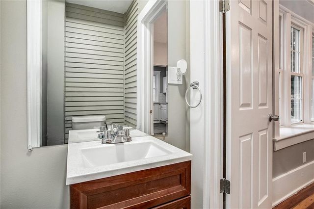 3201 Mcgee Street, Kansas City, MO 64111