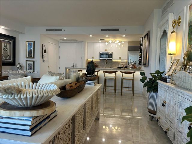 901 Brickell Key Boulevard 702, Miami, FL 33131