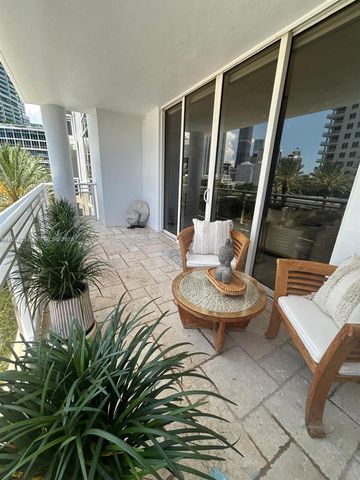 901 Brickell Key Boulevard 702, Miami, FL 33131