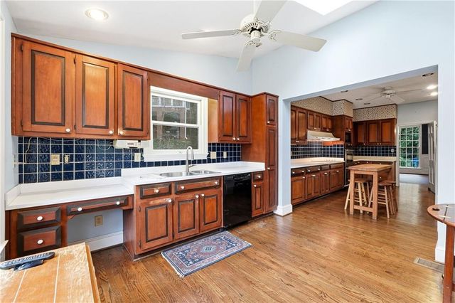 956 W Wesley NW Road, Atlanta, GA 30327