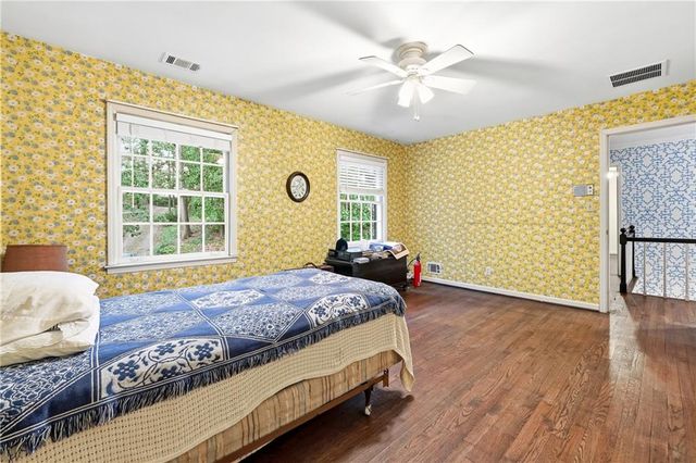 956 W Wesley NW Road, Atlanta, GA 30327