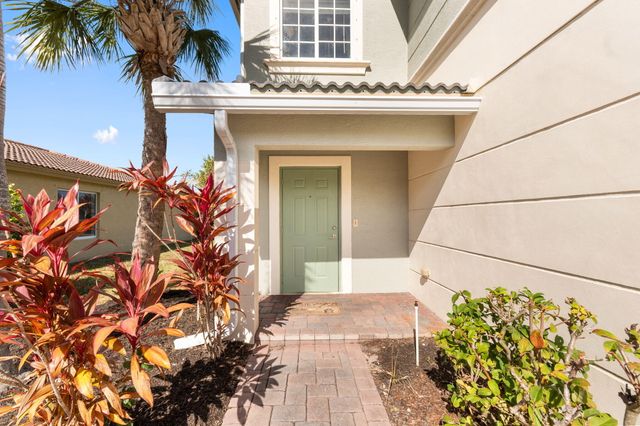 1939 SW Jamesport Drive, Port St. Lucie, Port St Lucie, FL 34953