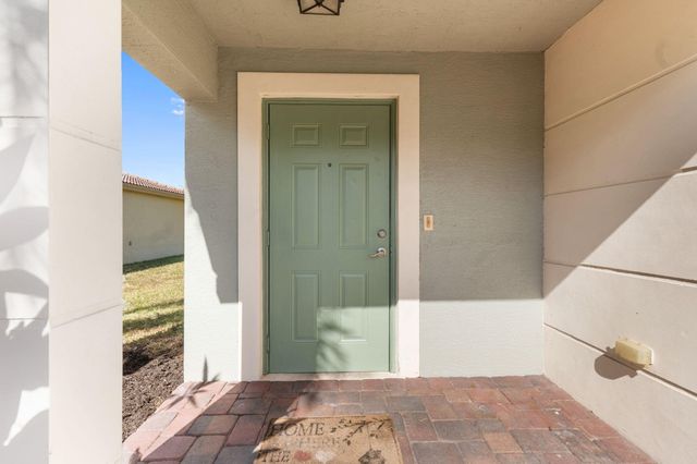 1939 SW Jamesport Drive, Port St. Lucie, Port St Lucie, FL 34953