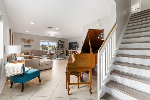 1939 SW Jamesport Drive, Port St. Lucie, Port St Lucie, FL 34953