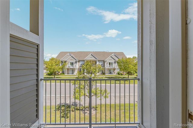 1128 Alameda Boulevard, Troy, MI 48085